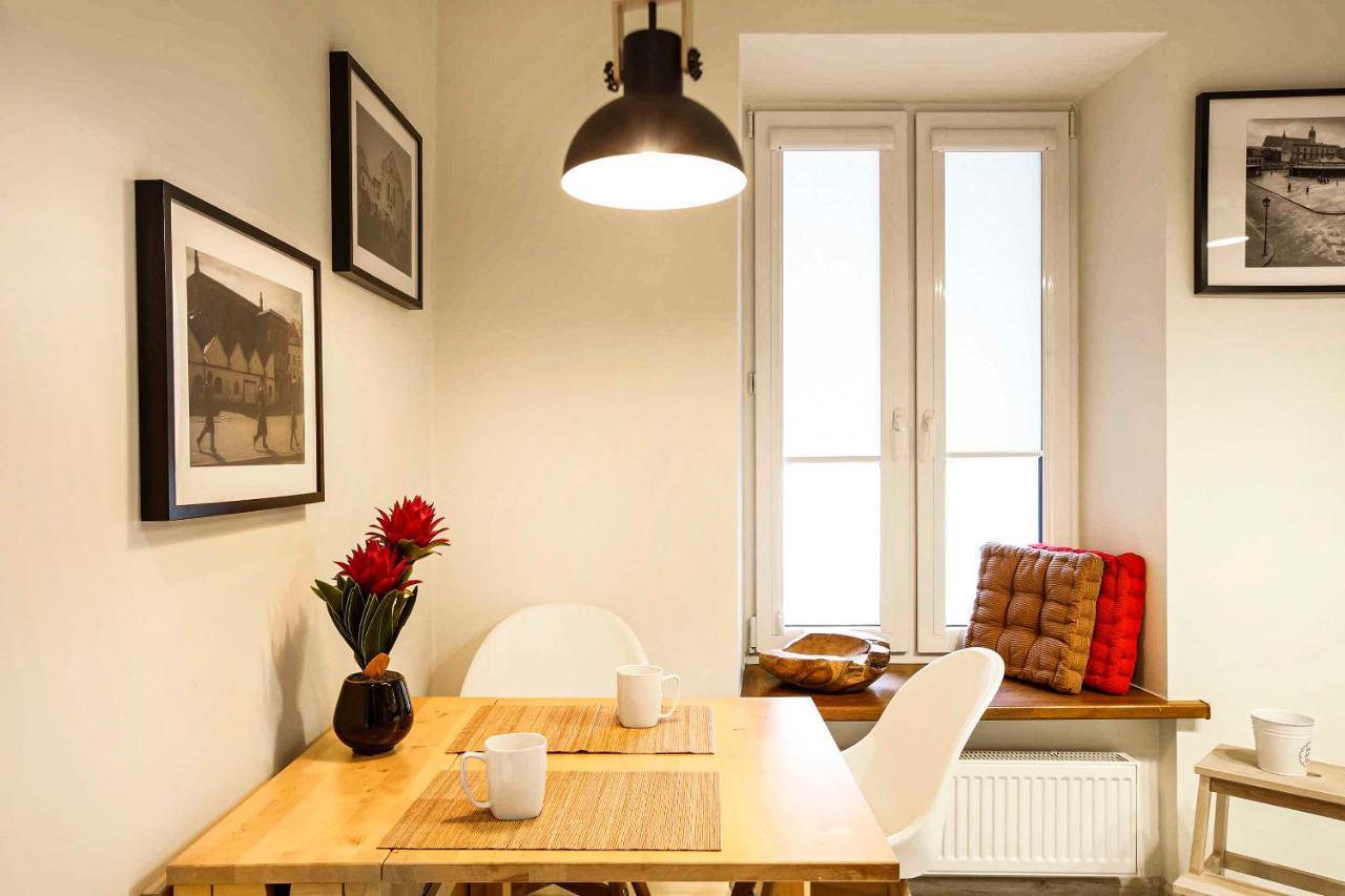 2-Room Apartment With Kitchen, Heart Of Cracow Old Town 克拉科夫 外观 照片